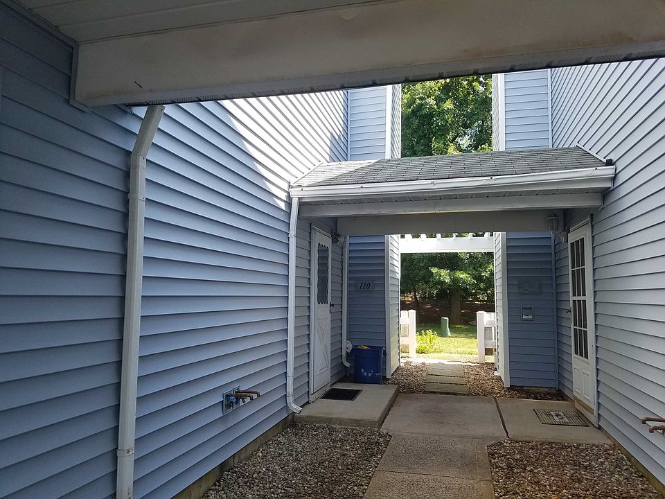 2nd image of 110 Almond Dr