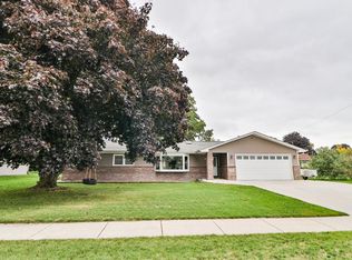 1260 Brooklane Dr, Kewaskum, WI 53040