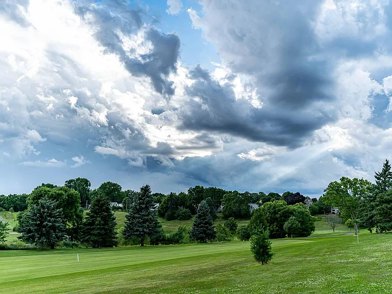Enjoy Como Golf Course, Cross Country & Downhill Ski & Sledding Area. All within Blocks.