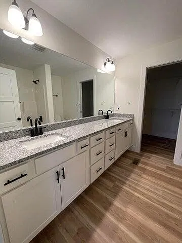 3 bed, 2.0 bath, 1248 sqft, $1,750 — Photo 4