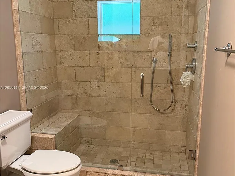 5721 SW 59th Pl — Photo 19