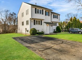3 Jefferey Ln UNIT 3, Haverhill, MA 01832