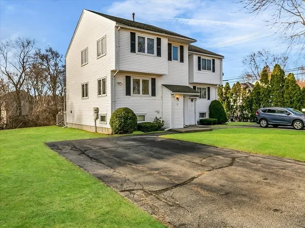 3 Jefferey Ln Unit 3, Haverhill, MA 01832