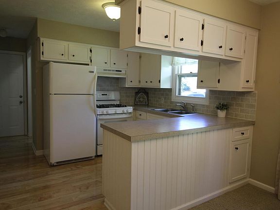 5th image of 6866 Georgetown Ave