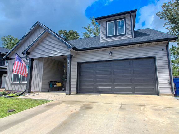 2nd image of 105 Eagles Perch Ln