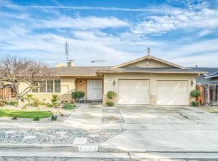 2130 N Garden Ave, Fresno, CA