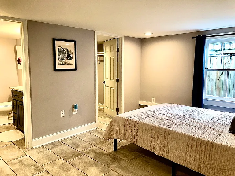 2713 Robert St #B — Photo 10