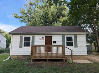 1006 N Division Ave, Urbana, IL 61801