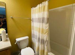 15852 Twin Creek Dr, Jacksonville, FL 32218