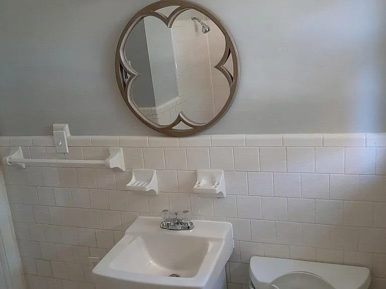 904 Aelise St — Photo 9