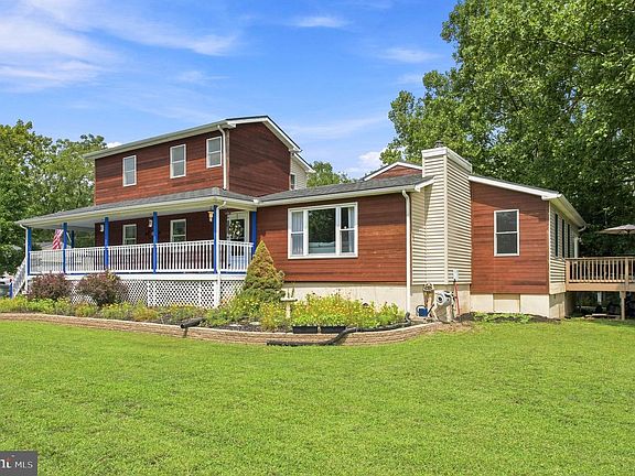 5th image of 1122 Whitehall Rd