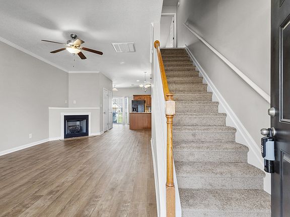 2nd image of 130 Alexander Blvd