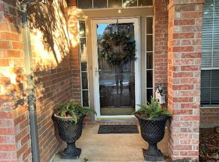 7312 Cross Keys Dr, North Richland Hills, TX 76182