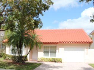 10625 NW 52nd Ter, Doral, FL 33178