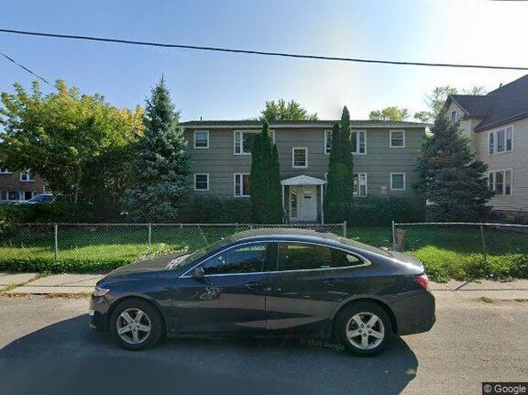 121 Minerva St APT 4