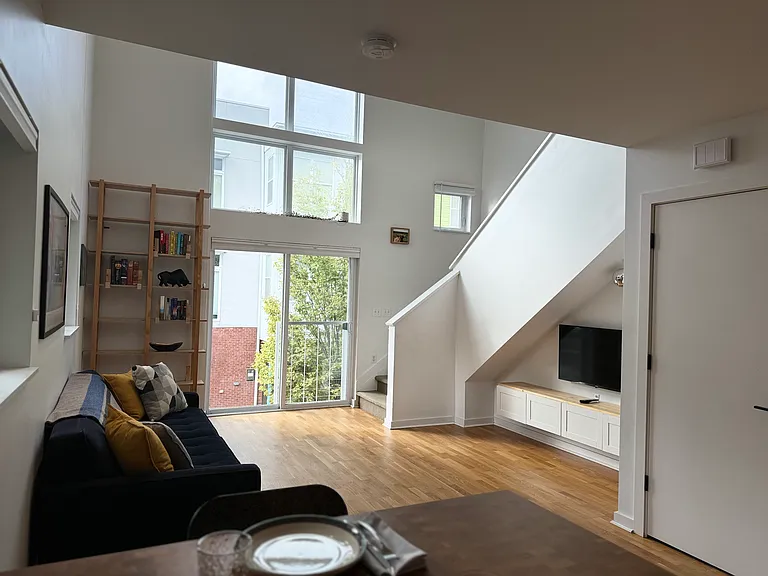 506 N Mangum St #408 — Photo 3