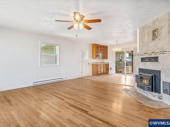 3rd image of 10090 Hoffman Rd