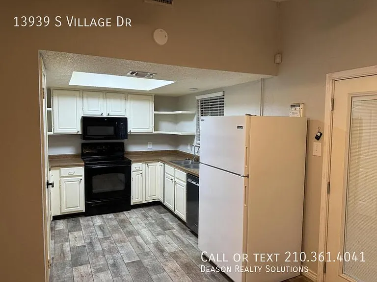 13939 S Village Dr — Photo 7