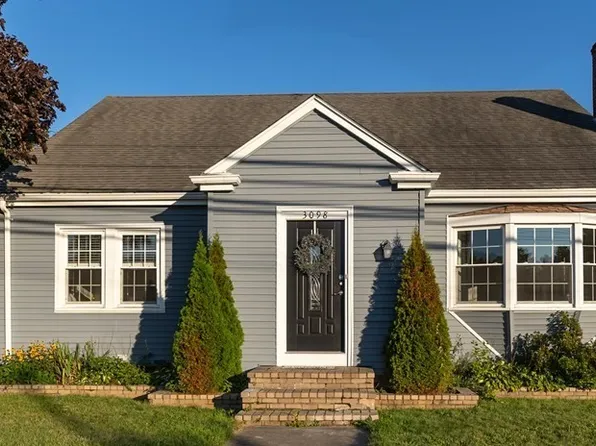 3098 Acushnet Ave, New Bedford, MA 02745