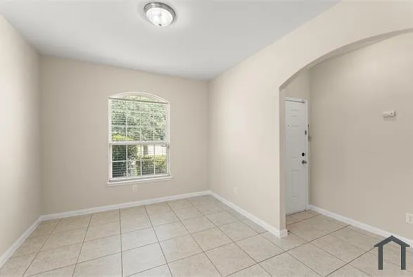 3003 Rocking Hills Trl — Photo 2