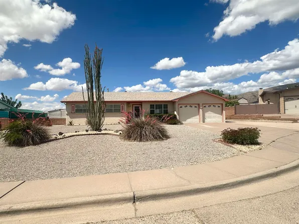 2507 Eastmont Ct, Alamogordo, NM 88310