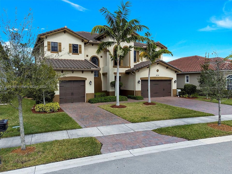 1st image of 8774 Miralago Way