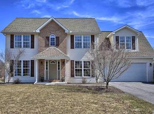 120 Westgate Dr, Mount Holly Springs, PA 17065