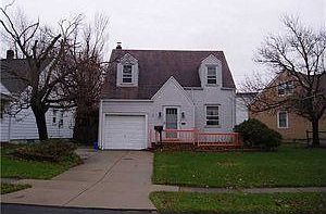 1st image of 1 Campwood Ct