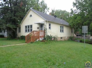 1101 SW Randolph Ave, Topeka, KS 66604