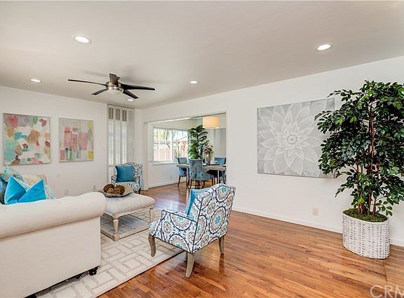 4th image of 4746 Vangold Ave