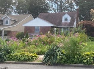 35 Edgewood Ave, Clifton, NJ 07012