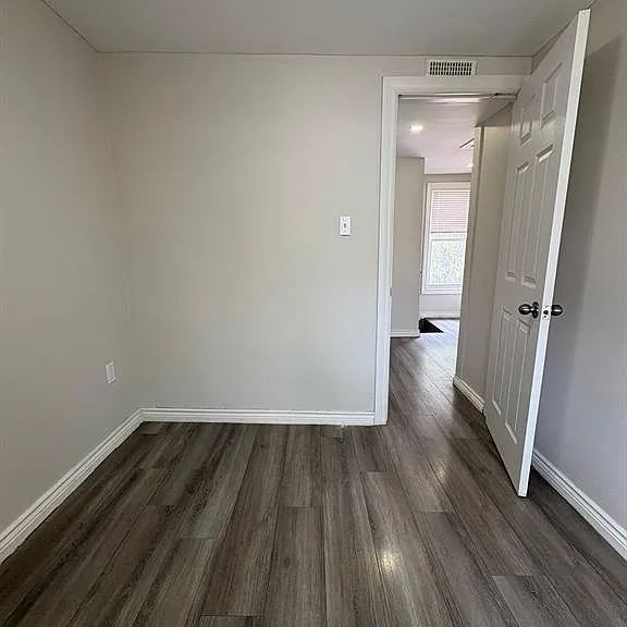 830 Parent Ave — Photo 10