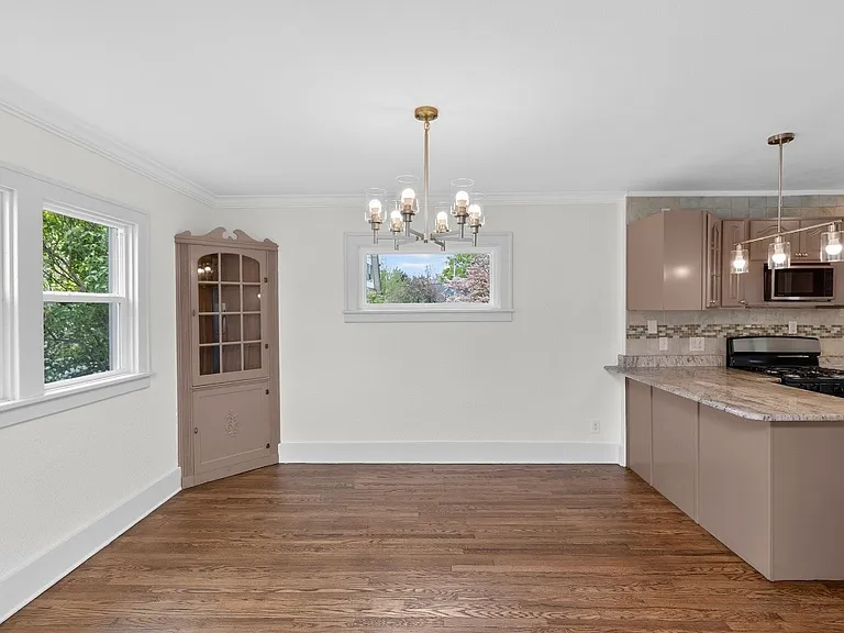 412 Tonti St — Photo 6