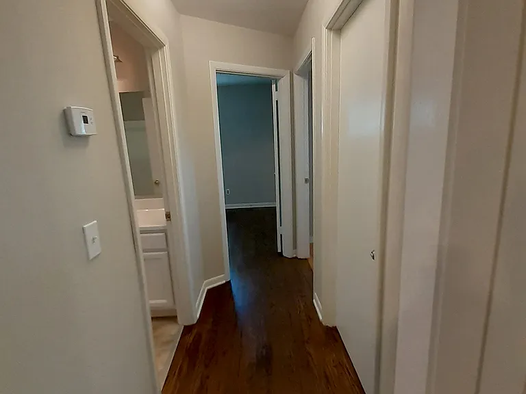 707 S McCrary St — Photo 9