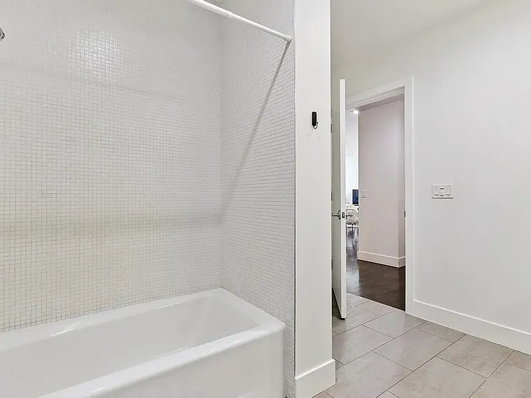 1200 Acoma St #303 — Photo 6