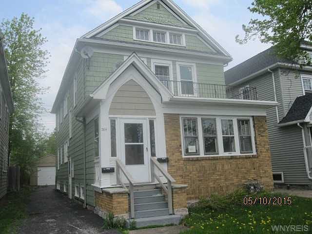 1st image of 384 Taunton Pl