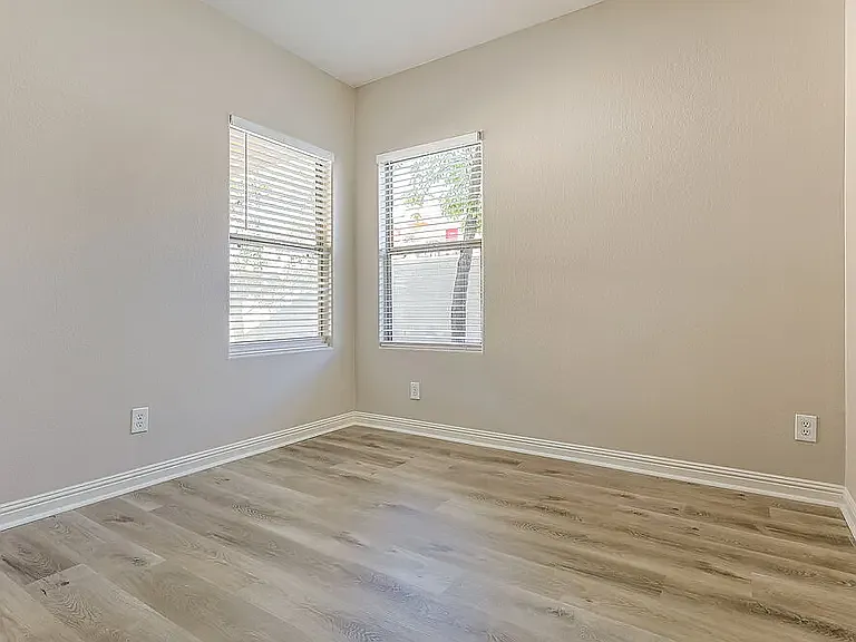 706 W Frito Ave — Photo 7