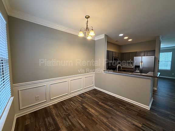 5th image of 250 Amal Dr #8004