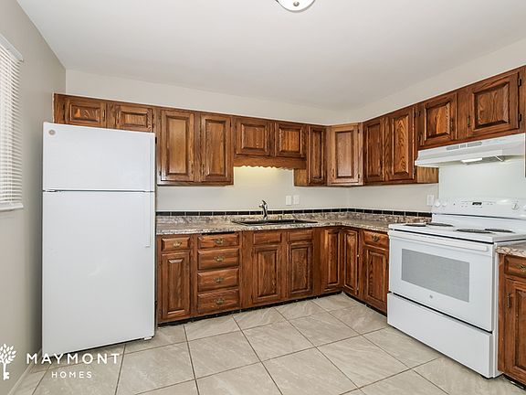 3rd image of 8603 E 91st St