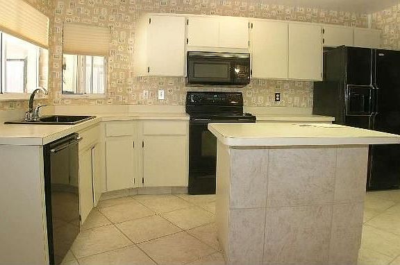 2nd image of 2612 Brianholly Dr