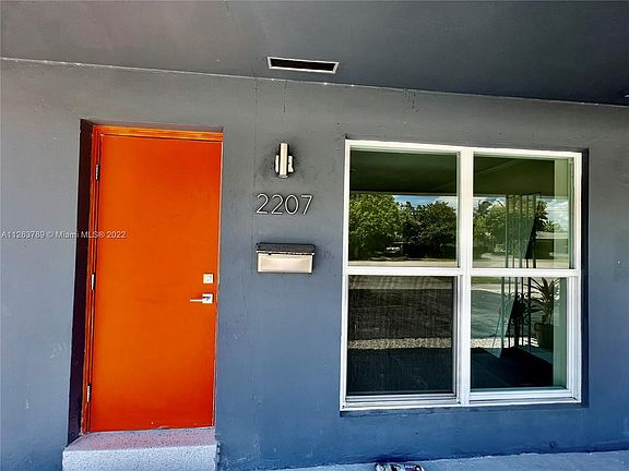 2nd image of 2209 NE 15th Ave #2207