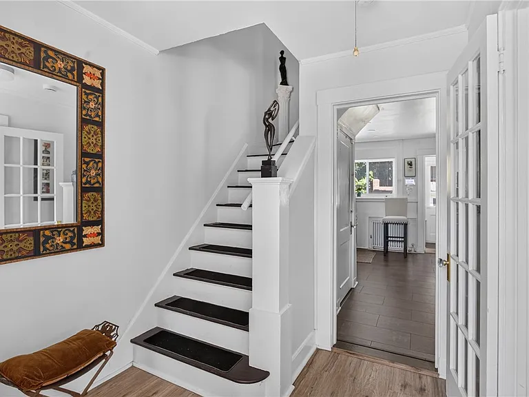 476 Providence St — Photo 19