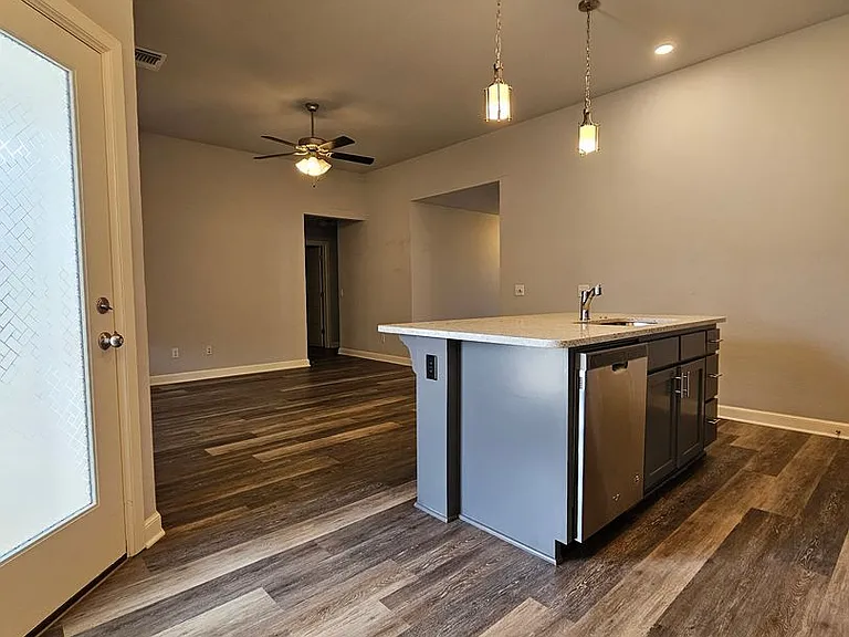 800 Blue Fish Rd — Photo 6