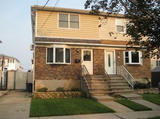 530 Amherst Ave, Staten Island, NY 10306
