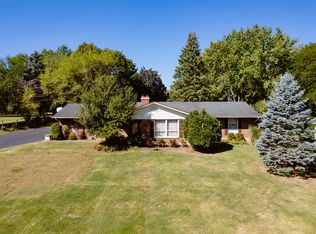 6N080 Old Homestead Rd, Saint Charles, IL 60175