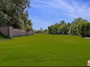 9338 1/2 Hazen Dr, Beverly Hills, CA 90210