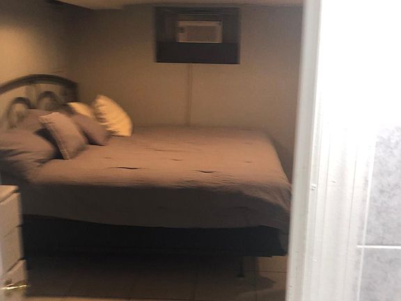2nd image of 62 Sackett St