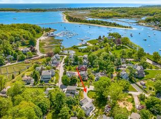 36 Stockbridge St, Cohasset, MA 02025