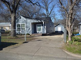8112 Tinsley Ln, White Settlement, TX 76108