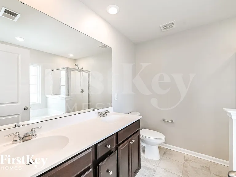 201 Firewheel Ct — Photo 12